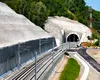 S-a deschis circulația feroviară pe un nou traseu! Firul cu tunelul Bata reduce timpul în trafic cu 30 de minute