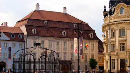 Muzeul Naţional Brukenthal, cel mai vechi din România, poate fi vizitat doar în anumite condiții