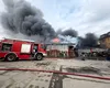 Alertă în București! Incendiu de proporții cu risc de extindere la un depozit (VIDEO)