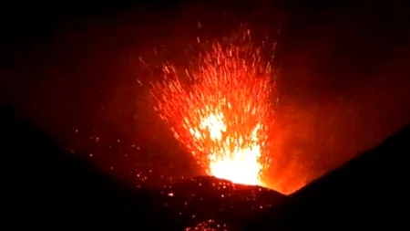 Alertă în Italia, după ce a erupt vulcanul Etna