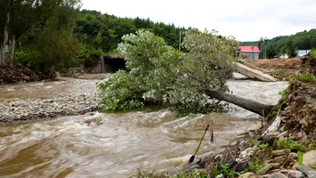 Hidrologii au actualizat atenționarea de Cod portocaliu de viituri. Ce județe sunt vizate