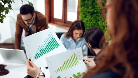 Cum va evolua piața muncii în România. Inteligența Artificială și automatizarea schimbă regulile jocului