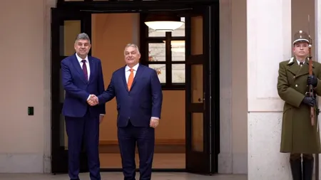 Marcel Ciolacu, întâmpinat oficial de Viktor Orbán la Budapesta