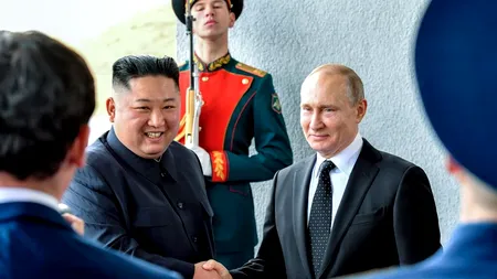Vladimir Putin i-a făcut cadou lui Kim Jong Un o limuzină