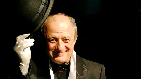 „Demiterea lui Iohanis, alegeri anticipate, naționalizarea principalelor avuții naționale”: Cine își dorește așa ceva pentru 2022
