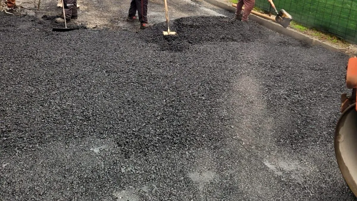 Reparații pe Calea 13 Septembrie: Societatea Infrastructură S5 intervine după sesizările cetățenilor