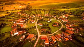 Singurul sat circular din România. O bijuterie unică, puțin cunoscută de turiști