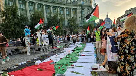 Protest împotriva genocidului din Gaza, în Piața Universității
