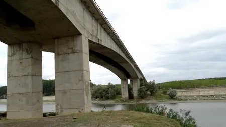 CNAIR: Au fost depuse cinci oferte pentru reabilitarea podului de peste canalul de la Călărași