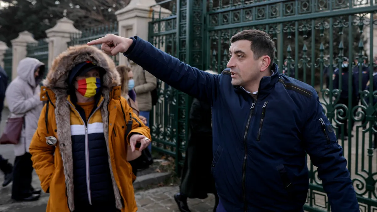 Plângeri penale pe adresa liderilor AUR după incidentele din curtea Parlamentului