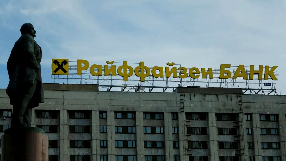Raiffeisen Bank e captivă în Rusia! Profiturile enorme, confiscate de Kremlin