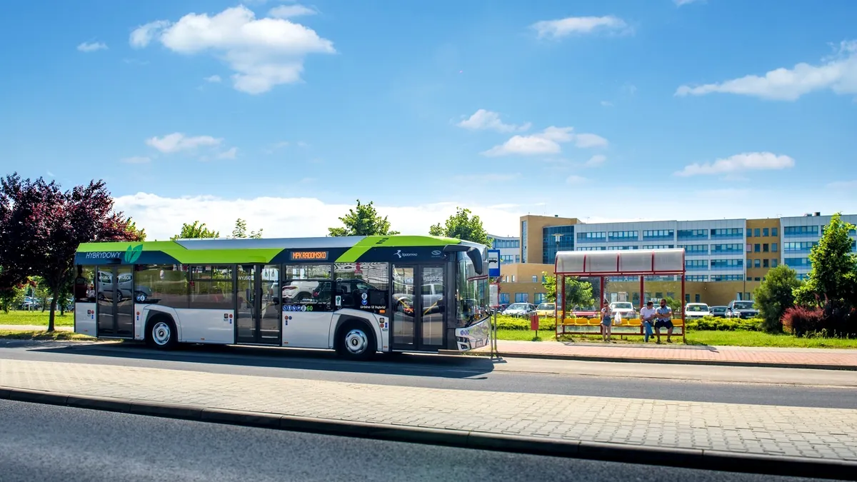 Solaris a ajuns la o flotă de 300 de vehicule electrice de transport public în România
