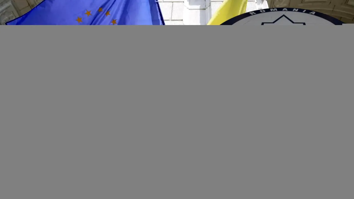 Un director de la Finanțe, care ia bani de la SRI și de la baronul Teodorescu, a dat ministerul în judecată. Câștigă mai mult decât Iohannis