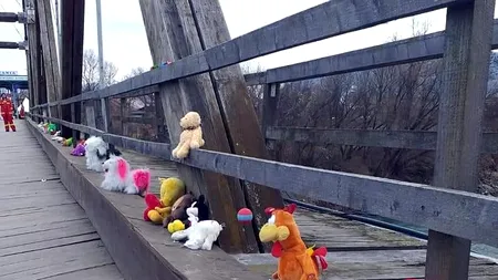Podul jucăriilor