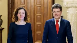 Roxana Mînzatu a întors spatele românilor care o apelează la Bruxelles