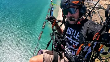 Răsturnare de situație: Felix Baumgartner nu a murit în timpul zborului