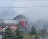 Femeie găsită carbonizată după un incendiu care a mistuit o pensiune