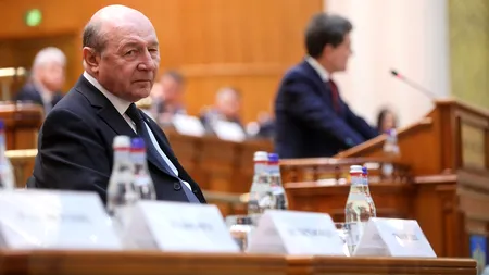 Traian Băsescu a fost operat pe cord deschis, la Paris (surse)