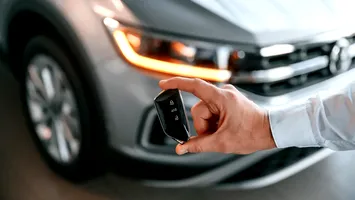 Atenție, șoferi! Alarma mașinii vă poate aduce o amendă de peste 4.000 de lei
