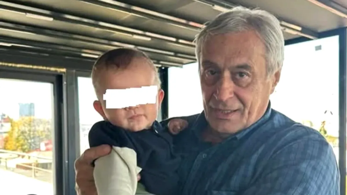 Tatăl lui George Simion, filmat beat pe stradă: ”Eu sunt tatăl potențialului nostru președinte! Cum ți se pare să faci Crăciunul singur?” (VIDEO)