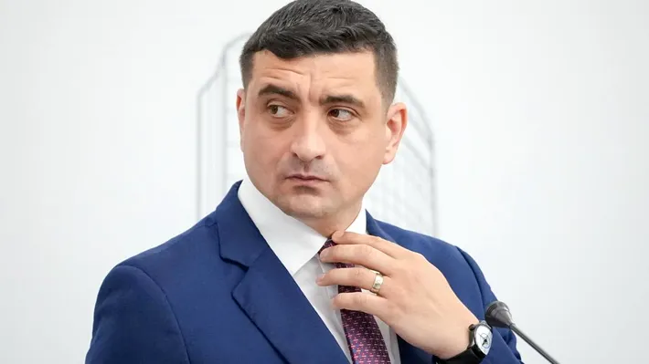 George Simion promite vot disciplinat la moțiune: „Toți parlamentarii AUR vor vota”