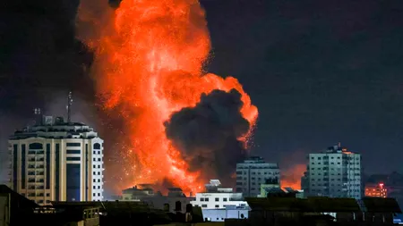 Atac asupra unui spital din Gaza. Cel puțin 500 de oameni au fost uciși. Israelul neagă atacul