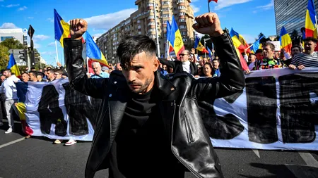 AUR și lăcustele la proțap