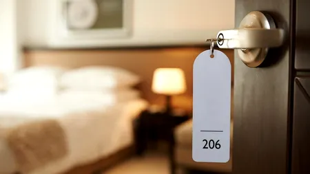 Adio, confort în vacanțe? UE elimină cele mai utile produse din hoteluri și restaurante