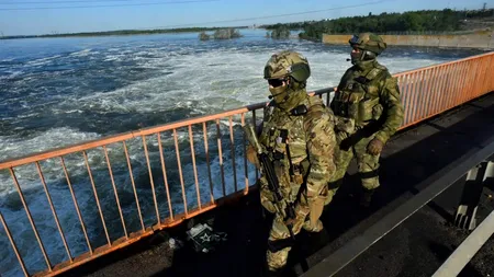 Soldații ucraineni au trecut Niprul – profită din plin de instabilitatea din Rusia
