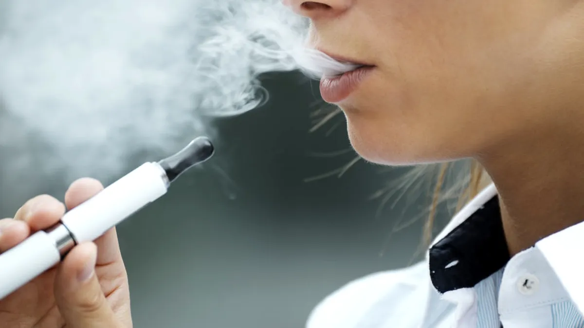 Ce riscuri au produsele din tutun încălzit aromatizat