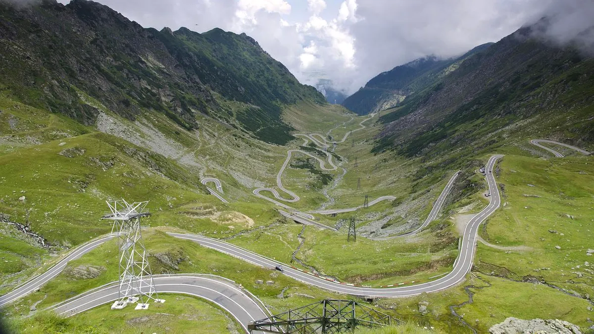 Restricții pe Transfăgărășan. Când va fi oprită circulația
