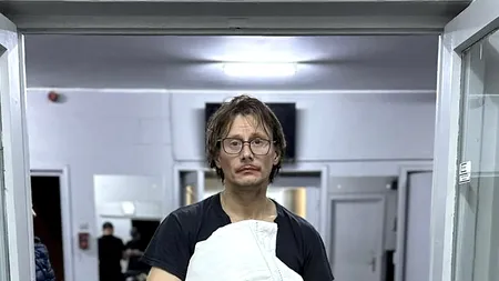 Actorul Marius Manole a împlinit azi 45 de ani. La mulți ani!
