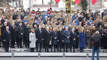 Sfidare incredibilă. Liderii UDMR n-au participat parada militară de la București dedicată Zilei Naționale a României