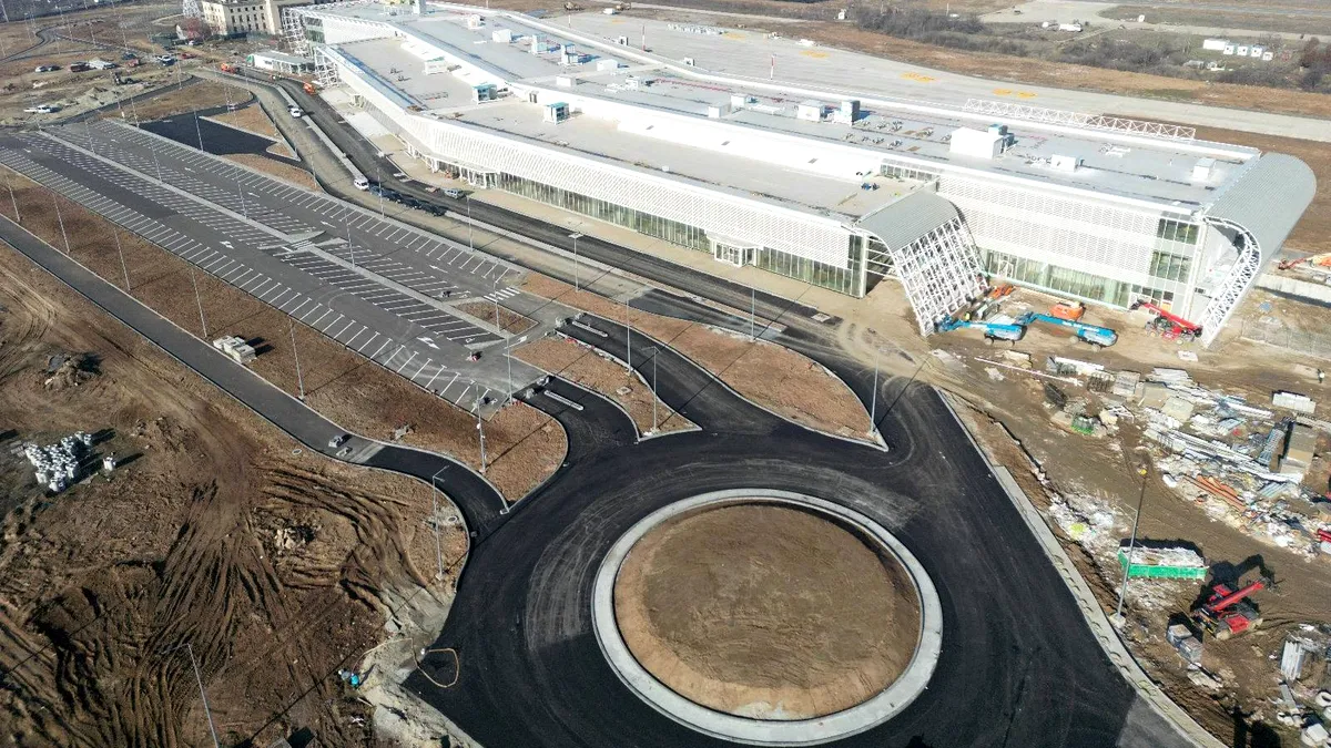 Cum arată noul terminal de 115 milioane de euro al Aeroportului Craiova. E cel mai mare din sud-vestul României