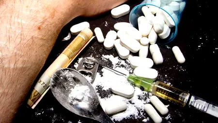 Medicamente folosite de consumatorii de droguri, puse sub control națioanl