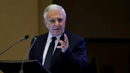 Mugur Isărescu: 