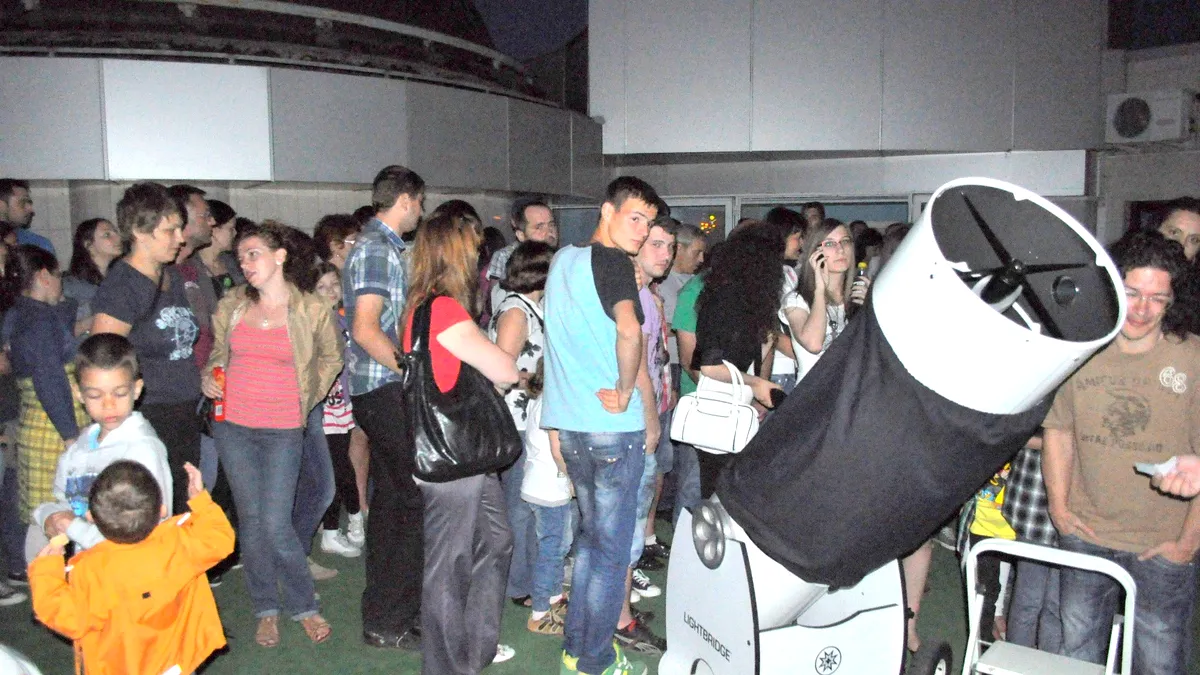 Regim polițienesc la Observatorul Astronomic din Galați. Cerul, observat numai în baza referatelor aprobate de șefi