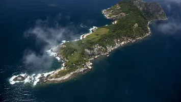 Paradisul care ucide. Insula pe care nu poţi supravieţui mai mult de 6 ore