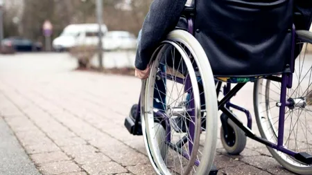În UE, peste un sfert dintre cetățenii cu dizabilități au probleme financiare