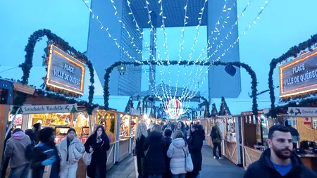Târgurile de Crăciun din Paris: Tradiție, magie și delicii festive FOTO