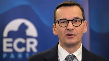 Pe cine susține fostul premier polonez la prezidențiale: România este prietenul nostru