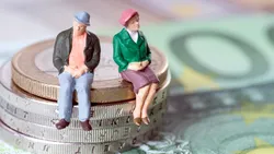 Prăpastie de zece ori mai mare între pensia contributivă și cea din magistratură. Date oficiale ajunse la CCR