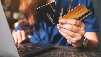 Program pentru digitalizarea IMM-urilor din România, lansat de Visa