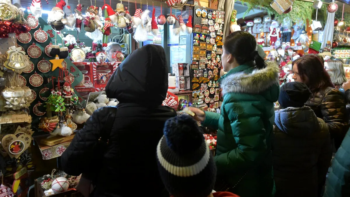 Două târguri de Crăciun, la Buzău. Primăria și Consiliul Județean și-au făcut propriul târg