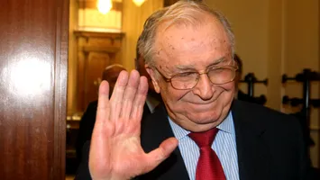 Detalii de ultimă oră despre starea de sănătate a lui Ion Iliescu: Conştient, cu asistare minimă respiratorie și necesar de oxigen