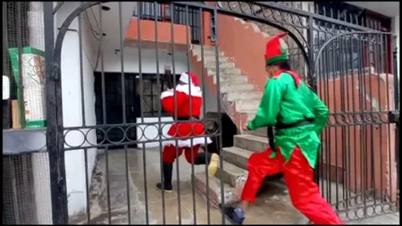 Un poliţist s-a deghizat în Moş Crăciun ca să aresteze traficanţi de droguri