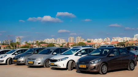 Aproape trei sferturi din mașinile înmatriculate de români sunt second hand