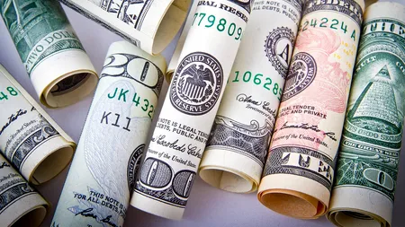 Decizie crucială pentru economia mondială, în această seară. SUA reduce dobânzile pentru prima dată în ultimii 4 ani