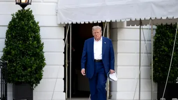 The Telegraph: „Tata înjură uneori”: NATO l-a învins ușor pe Trump