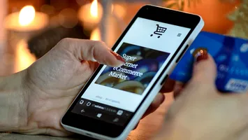 Un gigant online recâștigă teren în comerțul electronic din România